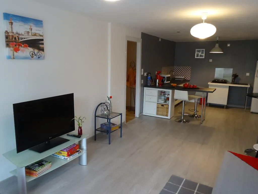 Appartement Havre de Paix à Vernet 0*,  France